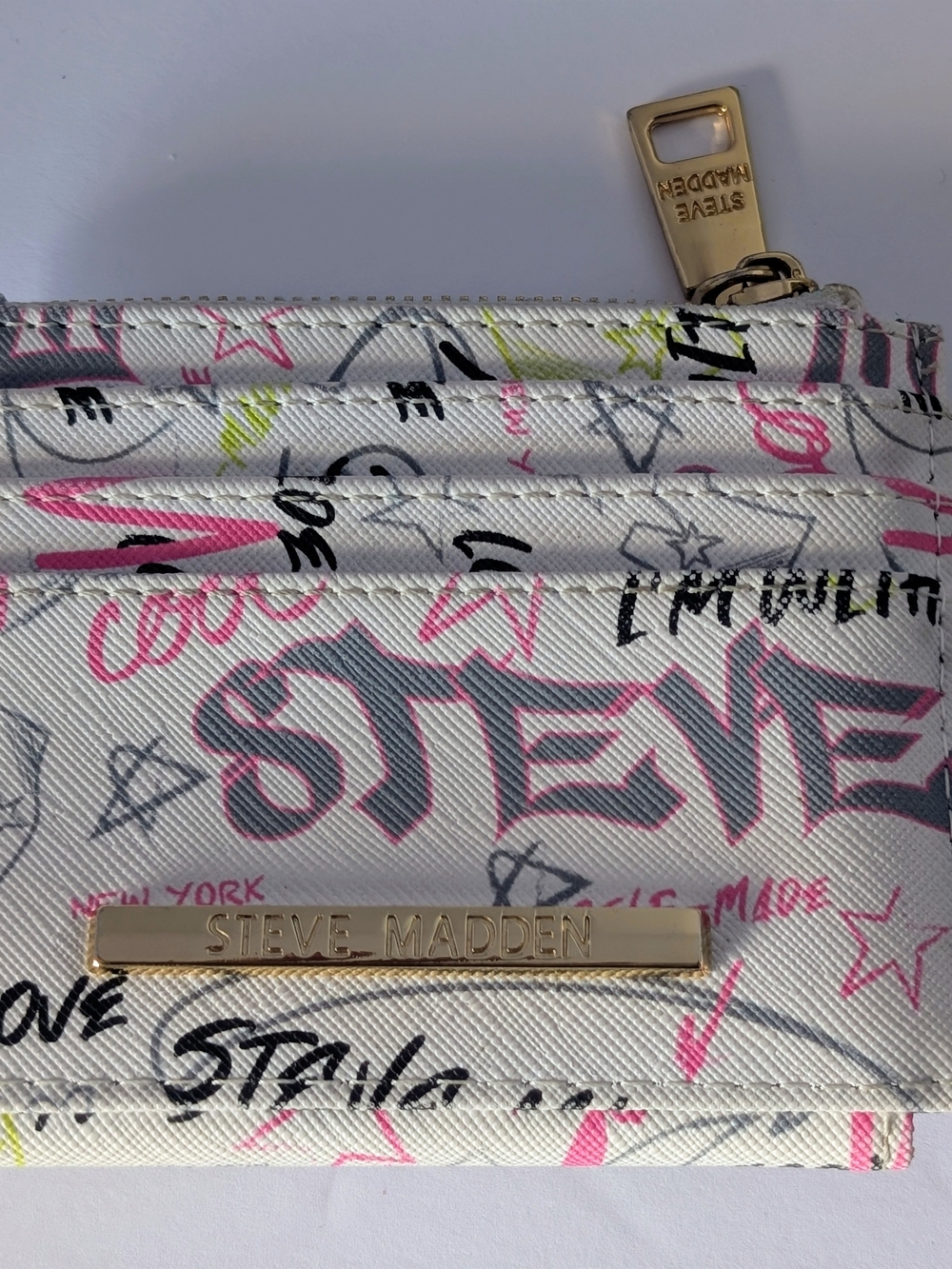 Steve Madden White Graffiti Card Case with Pink and Gray Accents